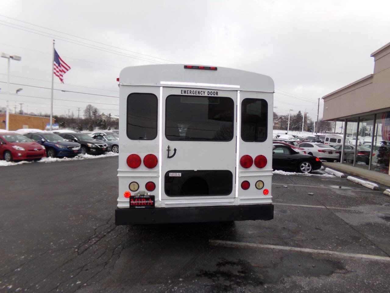 Used 2007 Chevrolet Express 3500 w/ School Bus Package RWD image 8