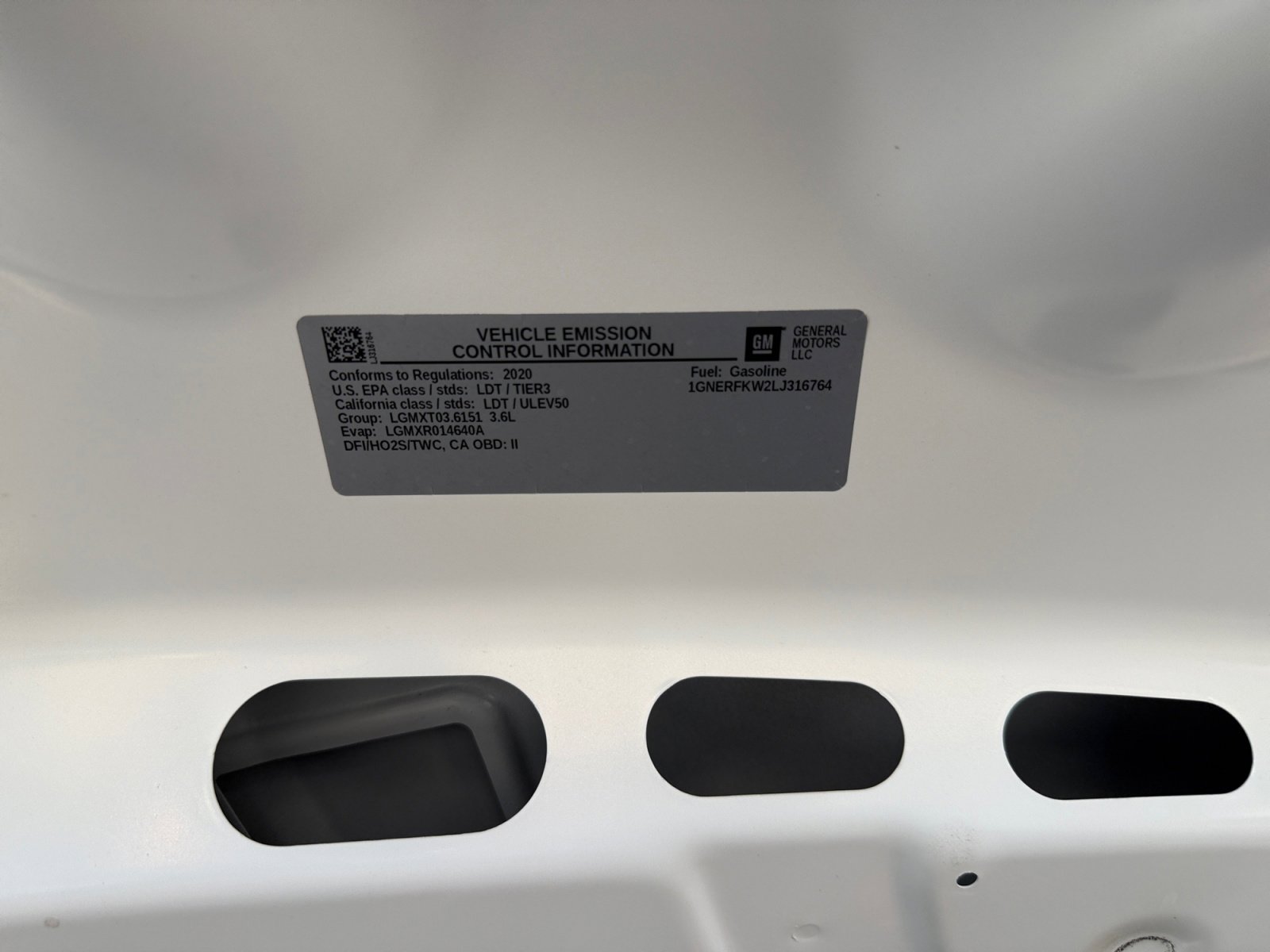 Used 2020 Chevrolet Traverse LS w/ LPO, Blackout Package FWD image 22