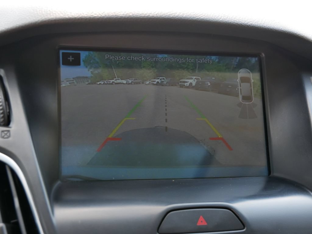 Certified 2018 Ford Focus SEL FWD image 27