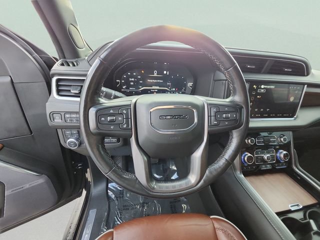 Certified 2023 GMC Yukon Denali Ultimate image 8
