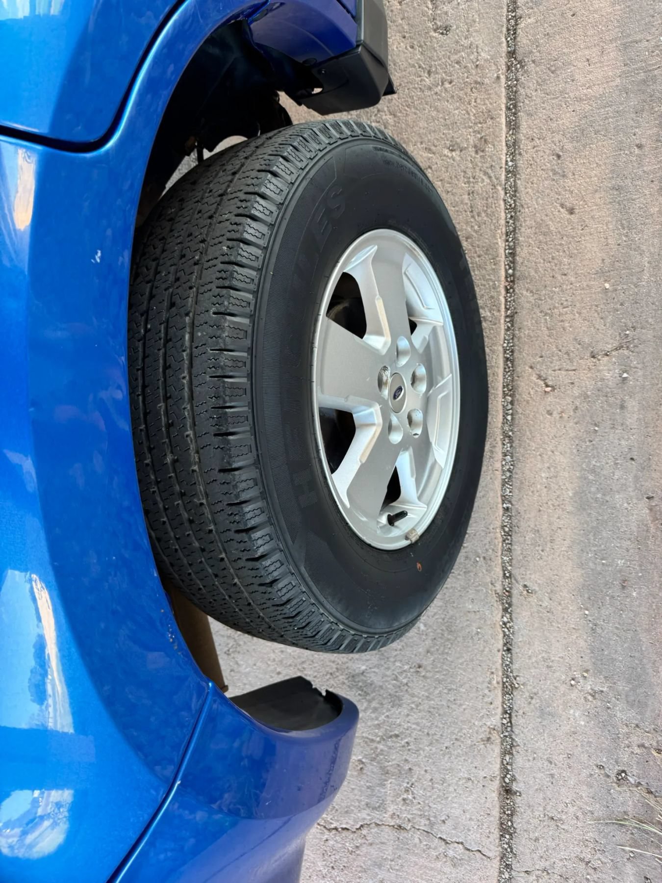Used 2012 Ford Escape XLS FWD image 25