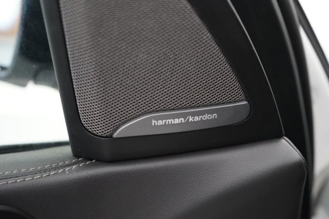 Used 2026 BMW X7 M60i image 12