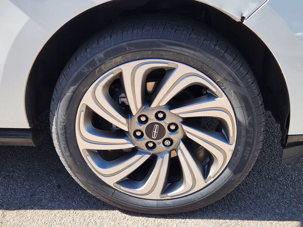Used 2022 Lincoln Navigator 4WD image 14
