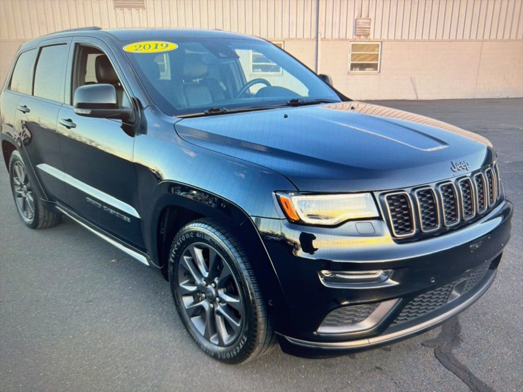Used 2019 Jeep Grand Cherokee High Altitude image 3