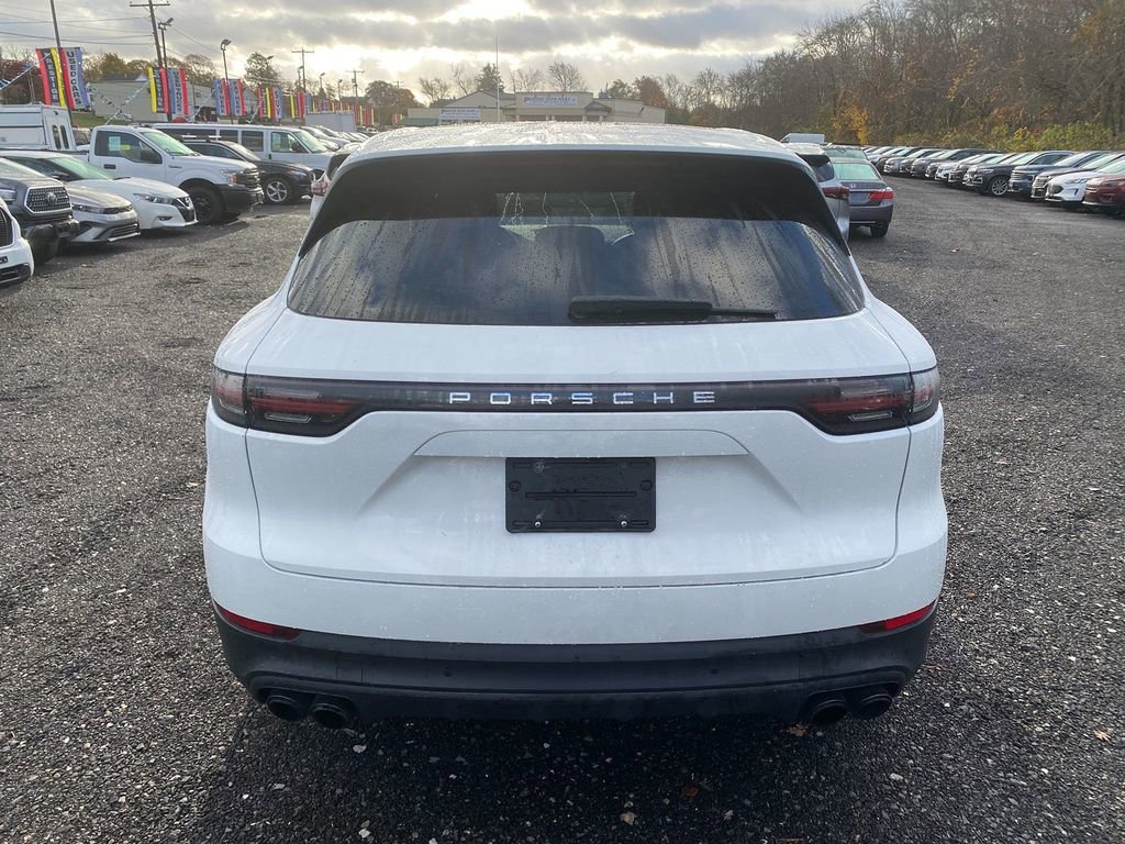 Used 2020 Porsche Cayenne S image 6