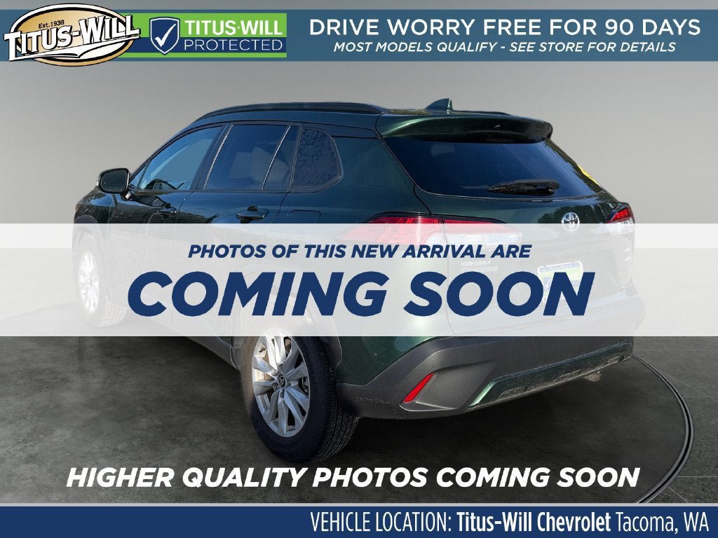 Used 2022 Toyota Corolla Cross LE w/ Moonroof Package AWD/4WD image 4