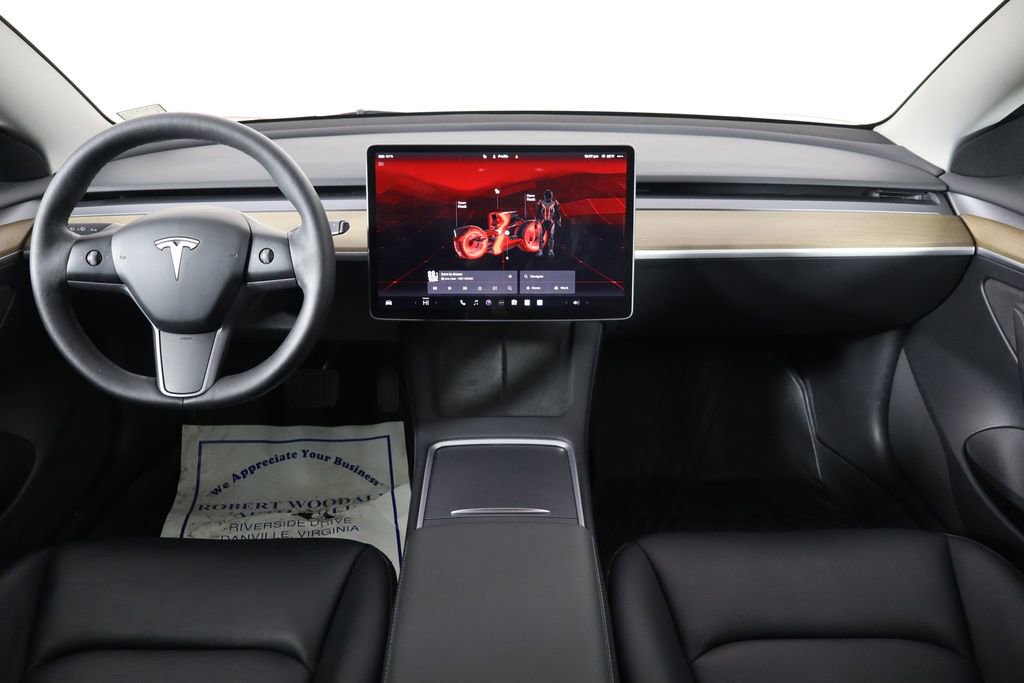 Used 2023 Tesla Model 3 Standard Range image 13