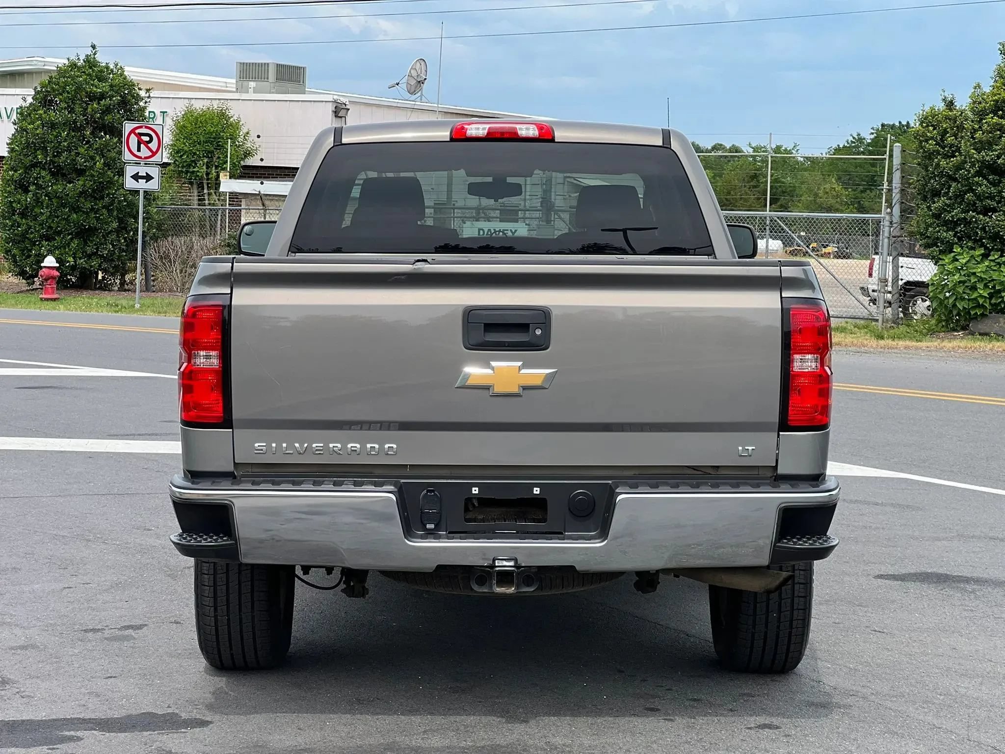 Used 2017 Chevrolet Silverado 1500 LT w/ All Star Edition RWD image 4