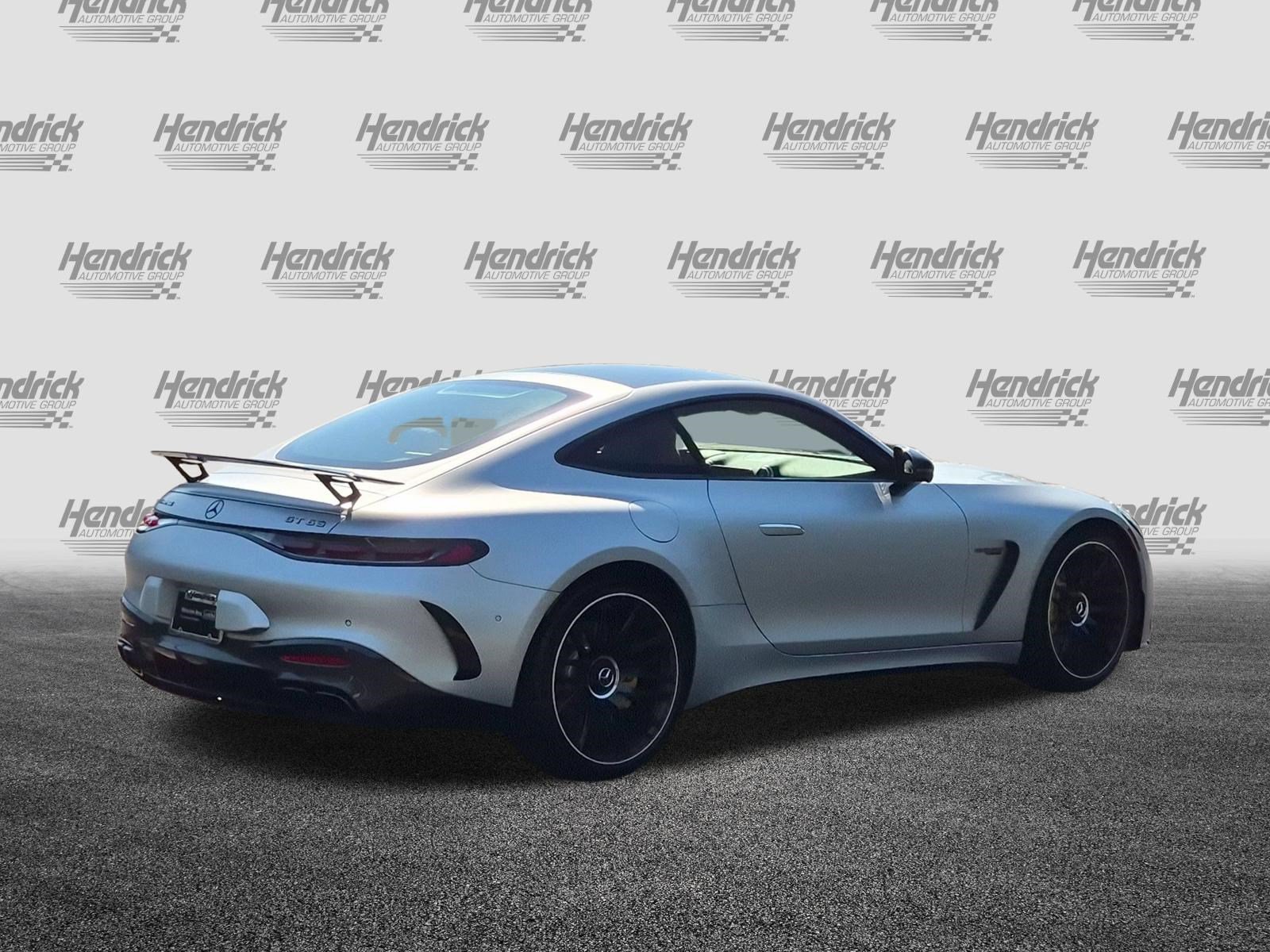 Used 2025 Mercedes-Benz AMG GT 63 image 10