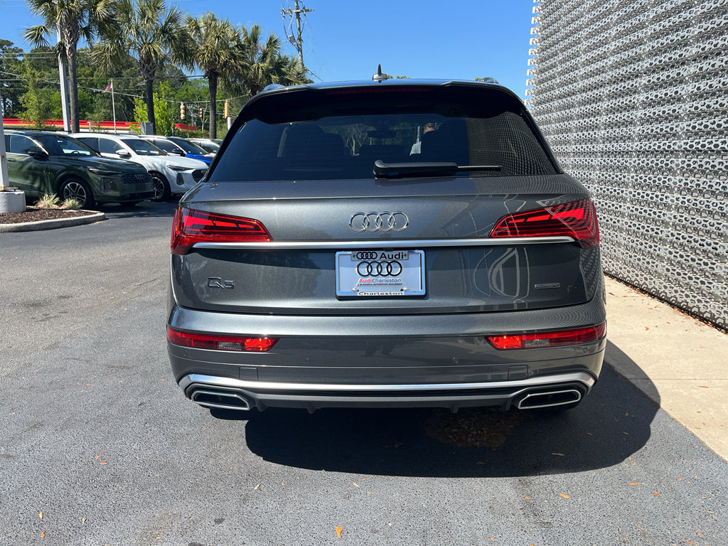 Used 2023 Audi Q5 2.0T Premium w/ Convenience Package image 5