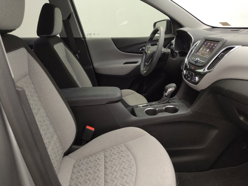 Used 2024 Chevrolet Equinox LS w/ LS Convenience Package image 21