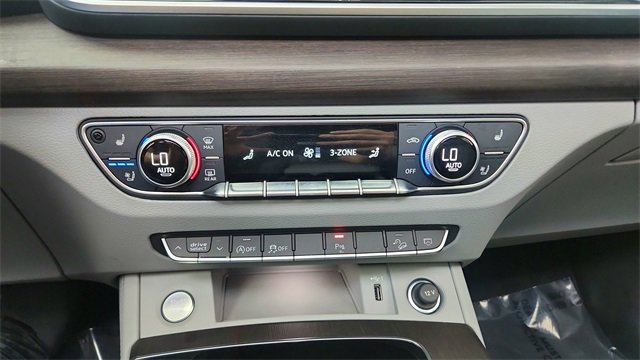 Used 2024 Audi Q5 2.0T Premium Plus w/ Premium Plus Package image 46