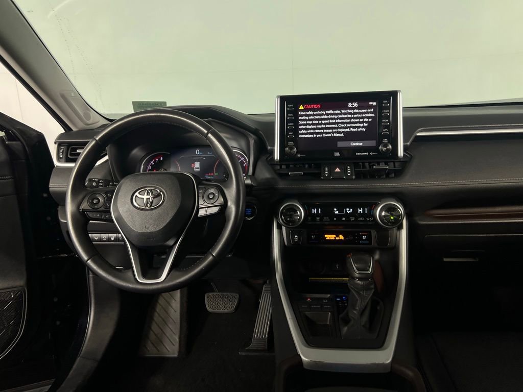 Used 2021 Toyota RAV4 Limited image 11
