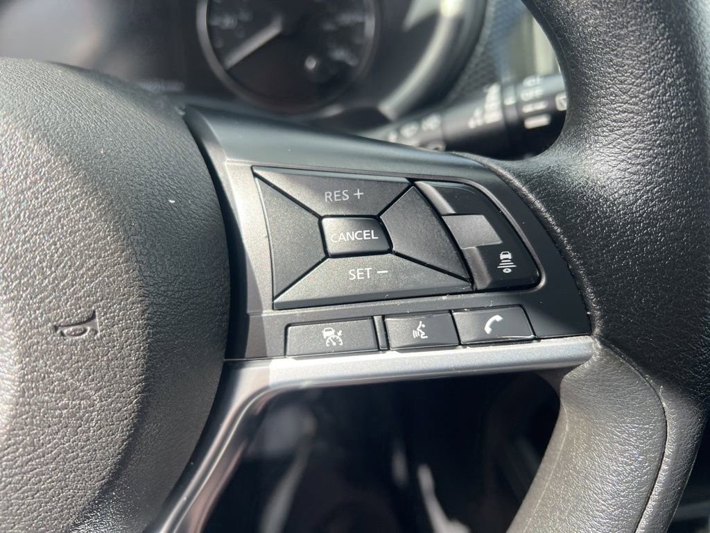 Certified 2024 Nissan Kicks SV image 57