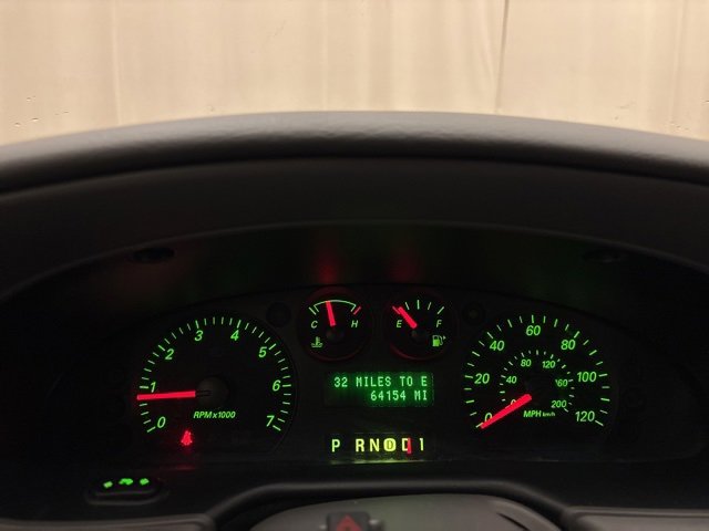 Used 2004 Ford Taurus SE image 14