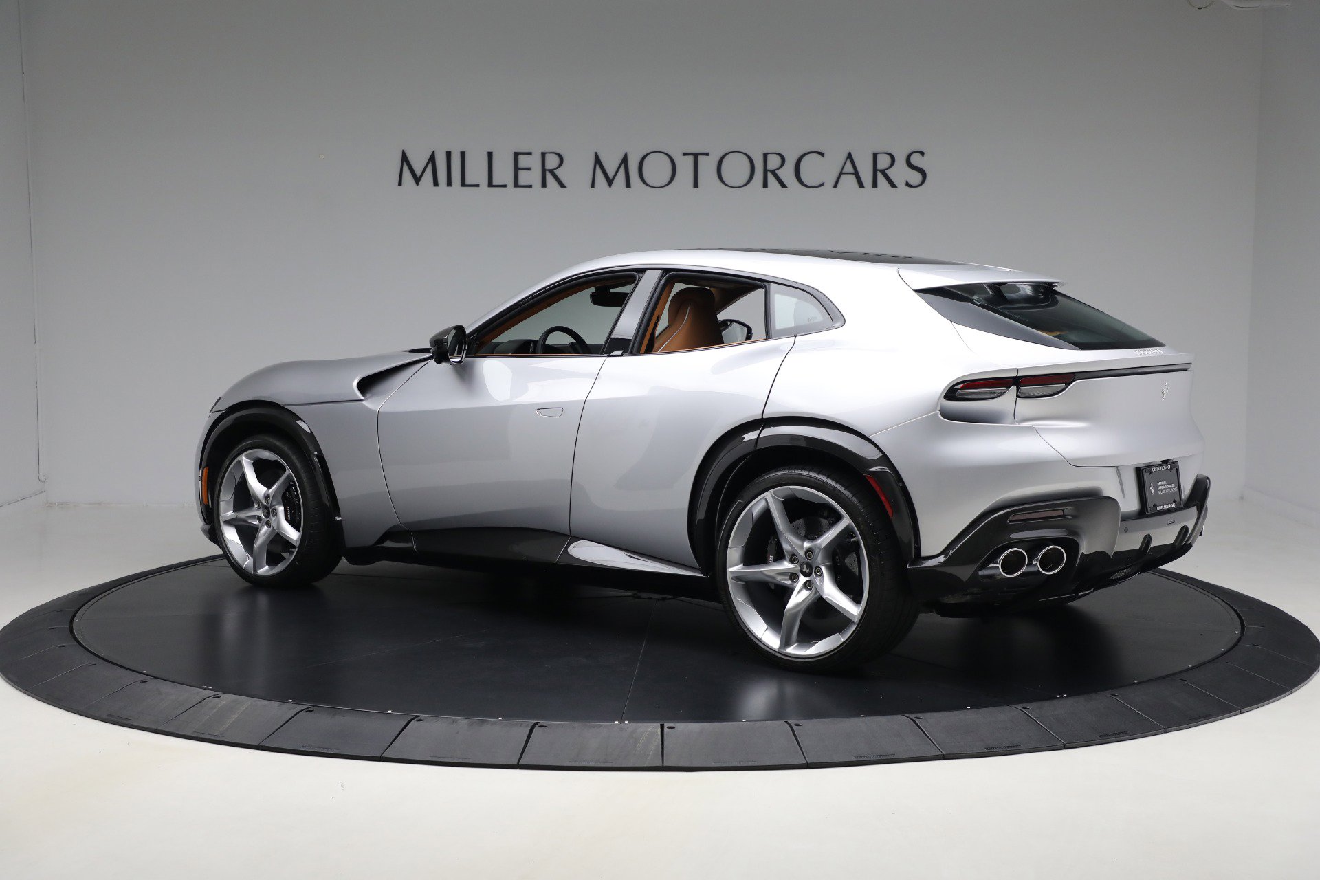 Certified 2024 Ferrari Purosangue image 5