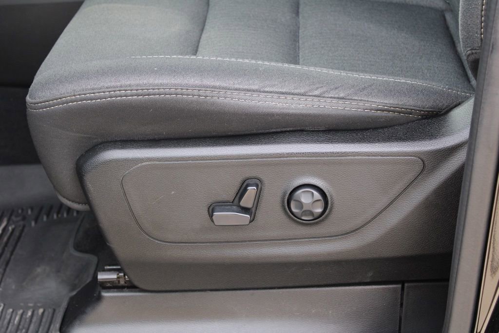 Used 2019 RAM 1500 Big Horn image 16