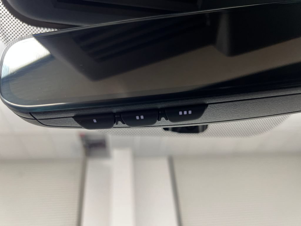 Used 2025 Mitsubishi Outlander SE AWD/4WD image 72