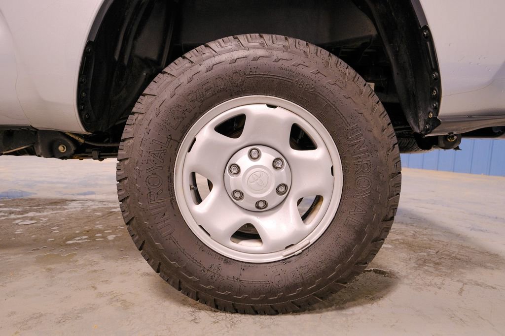 Used 2022 Toyota Tacoma SR5 image 41
