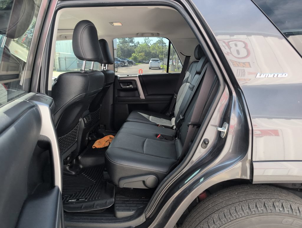 Used 2020 Toyota 4Runner Limited RWD image 10