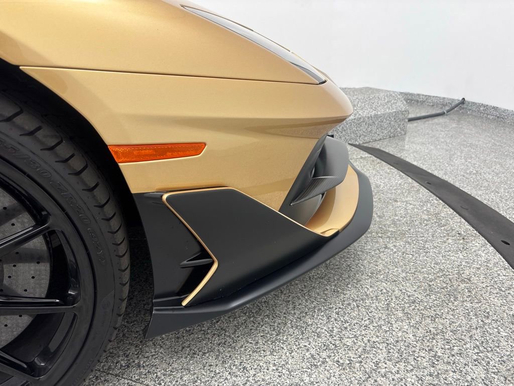 Used 2019 Lamborghini Aventador SVJ image 48