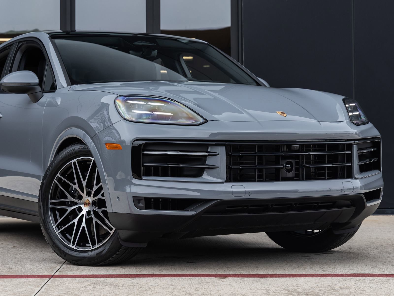 New 2026 Porsche Cayenne Coupe image 9