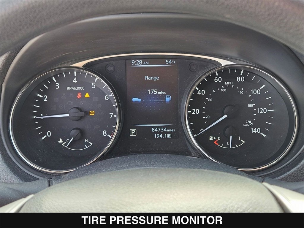 Used 2015 Nissan Rogue S image 13