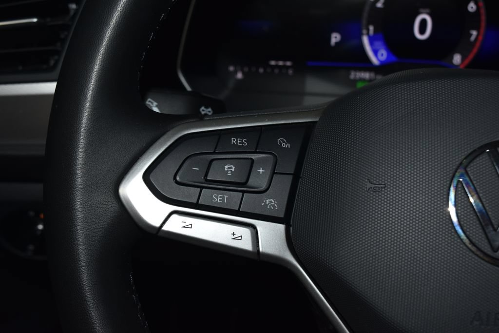 Certified 2024 Volkswagen Jetta Sport FWD image 9