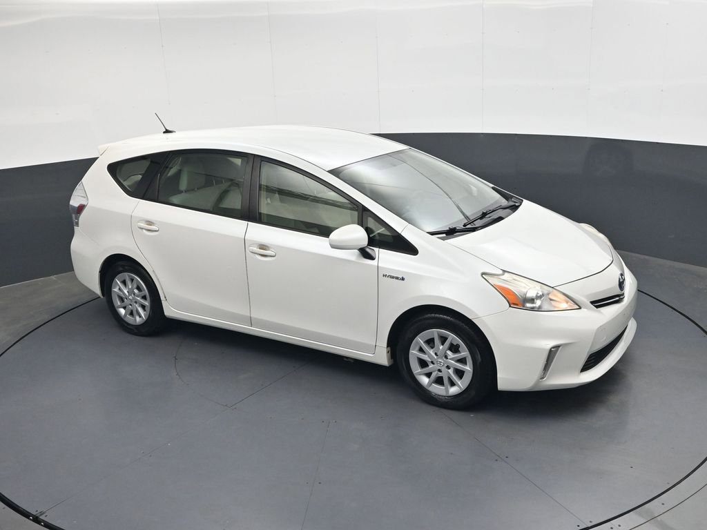 Used 2014 Toyota Prius V Three FWD image 19