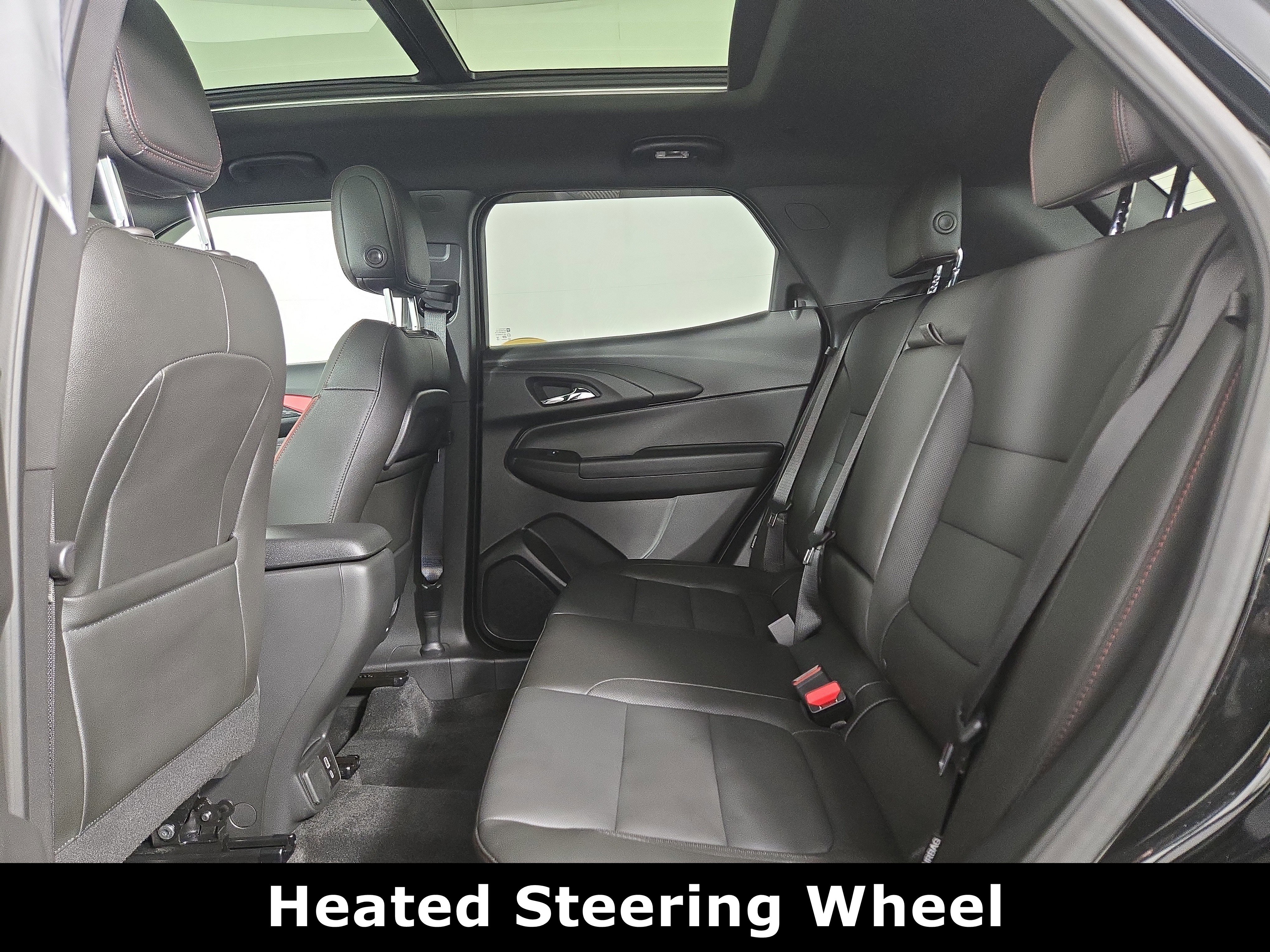 Certified 2025 Chevrolet TrailBlazer RS w/ Convenience Package image 12