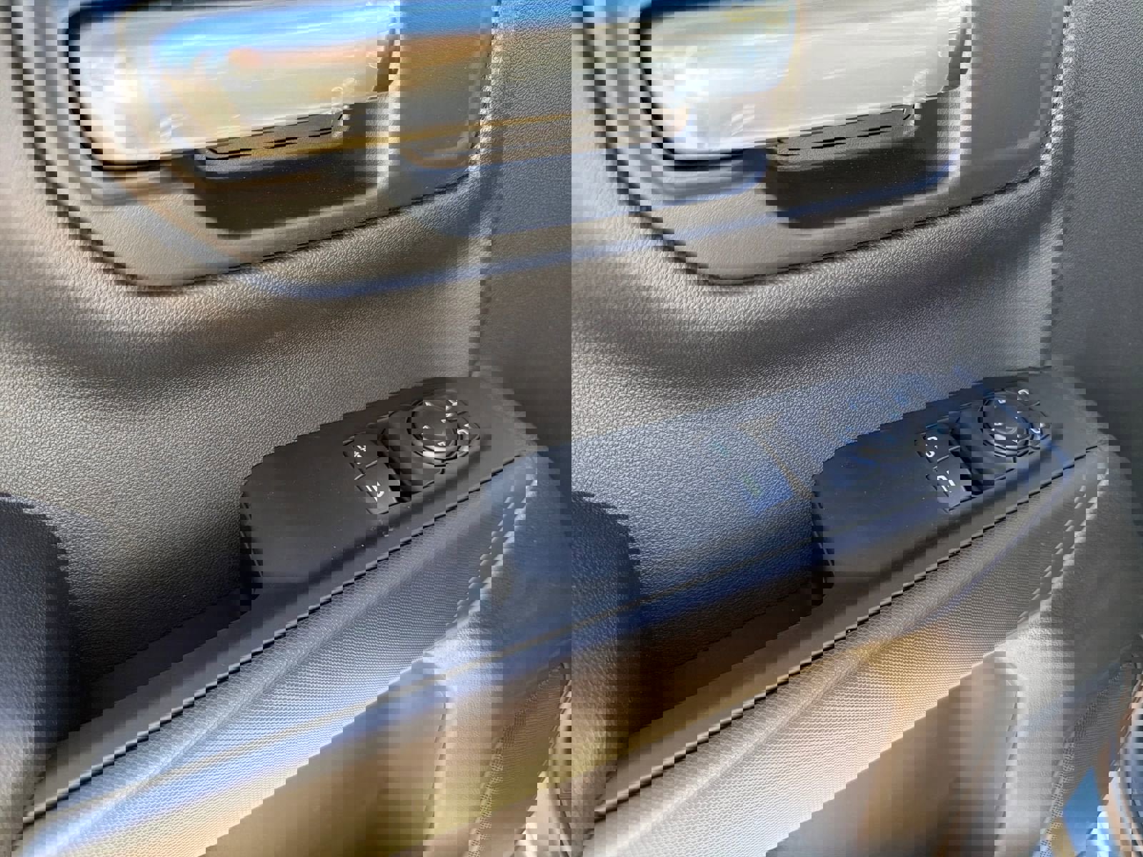 New 2026 GMC Sierra 1500 Pro w/ Pro Value Package image 16