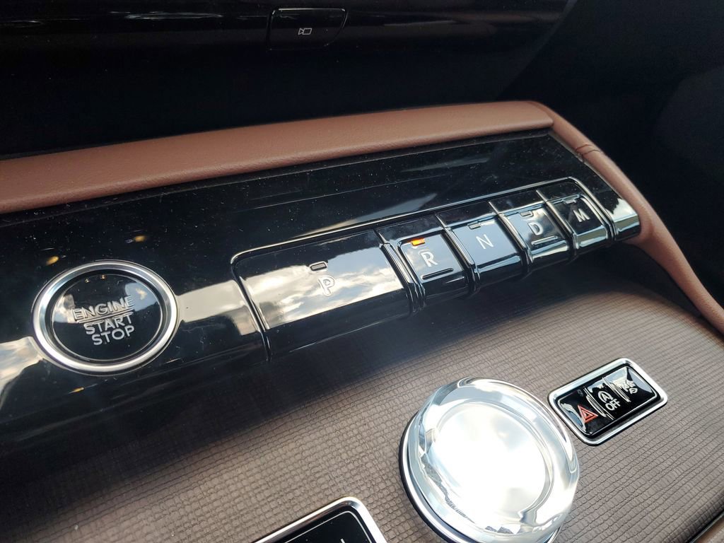 New 2025 Lincoln Navigator L Reserve image 32