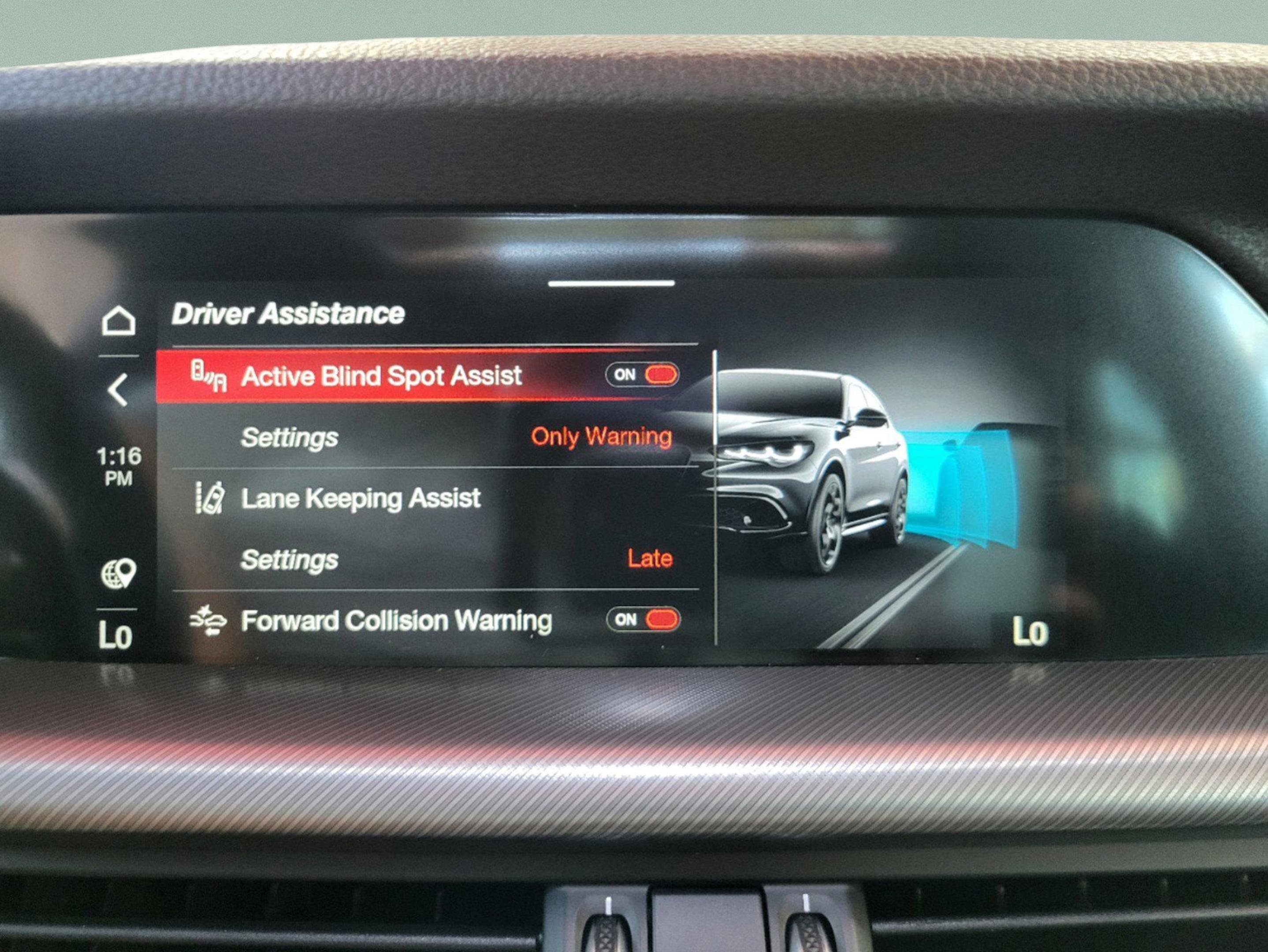 New 2025 Alfa Romeo Stelvio Sprint AWD/4WD image 91