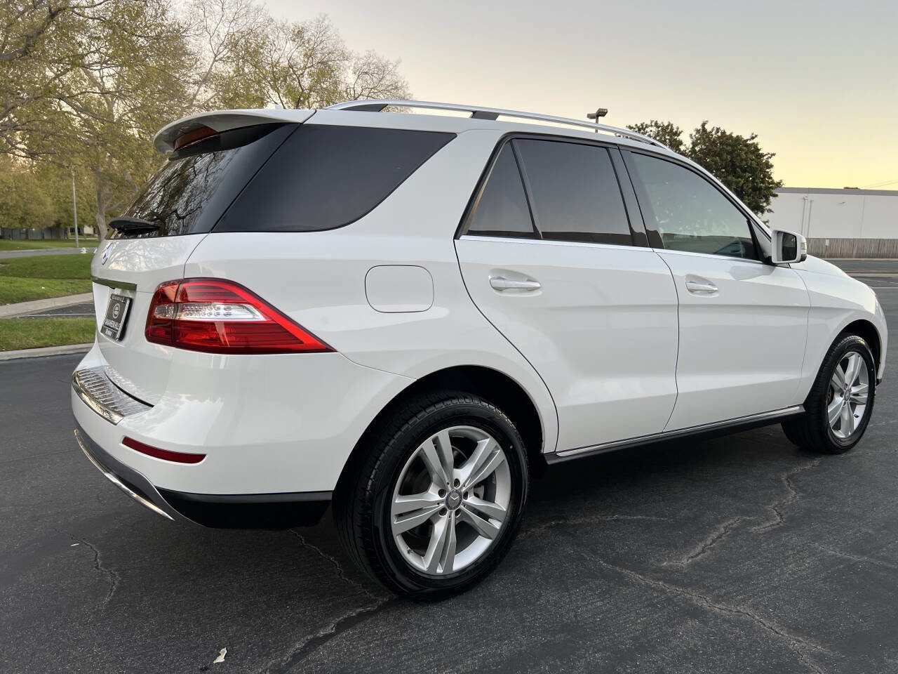 Used 2015 Mercedes-Benz ML 350 2WD w/ Premium 1 Package image 6
