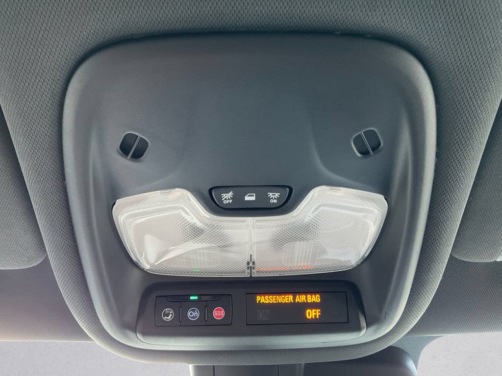 Used 2024 Chevrolet TrailBlazer ACTIV FWD image 11