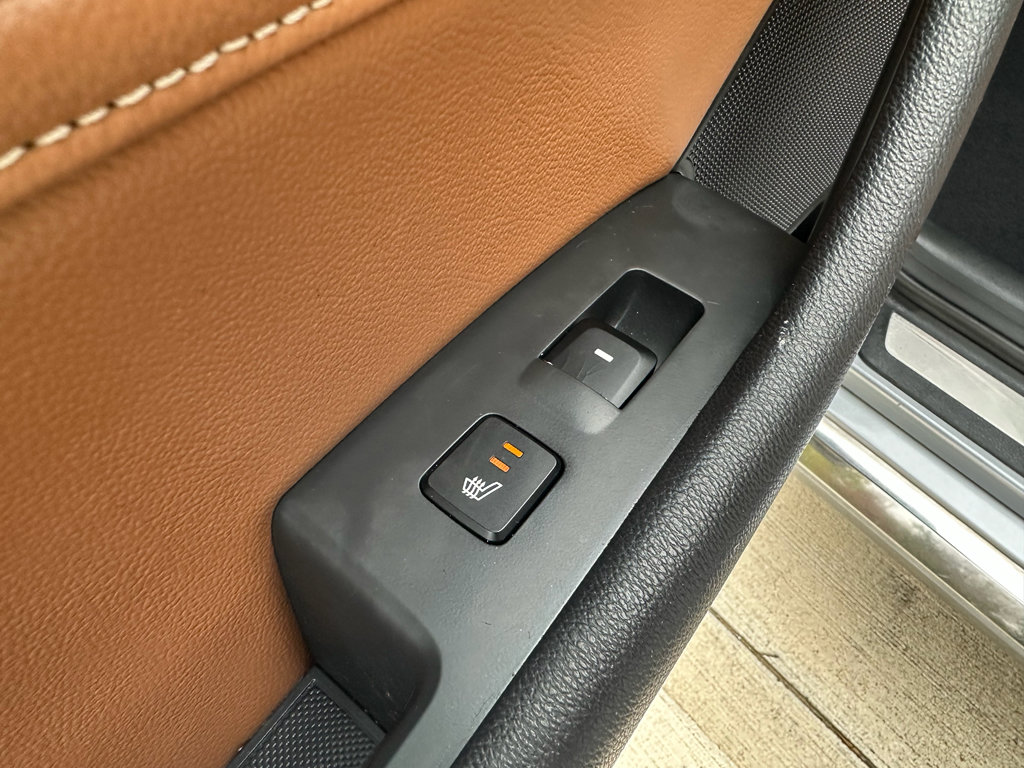 Used 2015 Hyundai Sonata Limited w/ Option Group 06 image 28