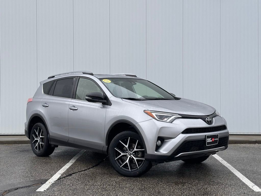 Used 2018 Toyota RAV4 SE w/ Power Extra Value Package AWD/4WD image 6