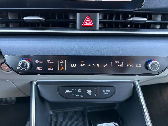 New 2026 Kia Carnival SX FWD image 14