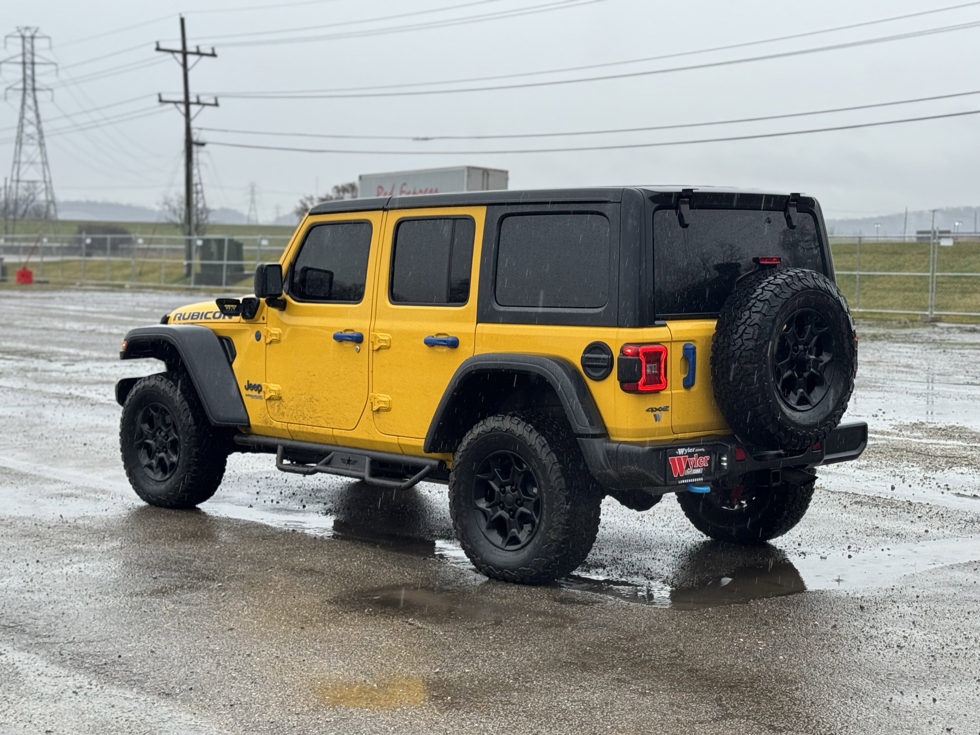 Used 2021 Jeep Wrangler Unlimited Rubicon 4xe w/ Cold Weather Group image 5