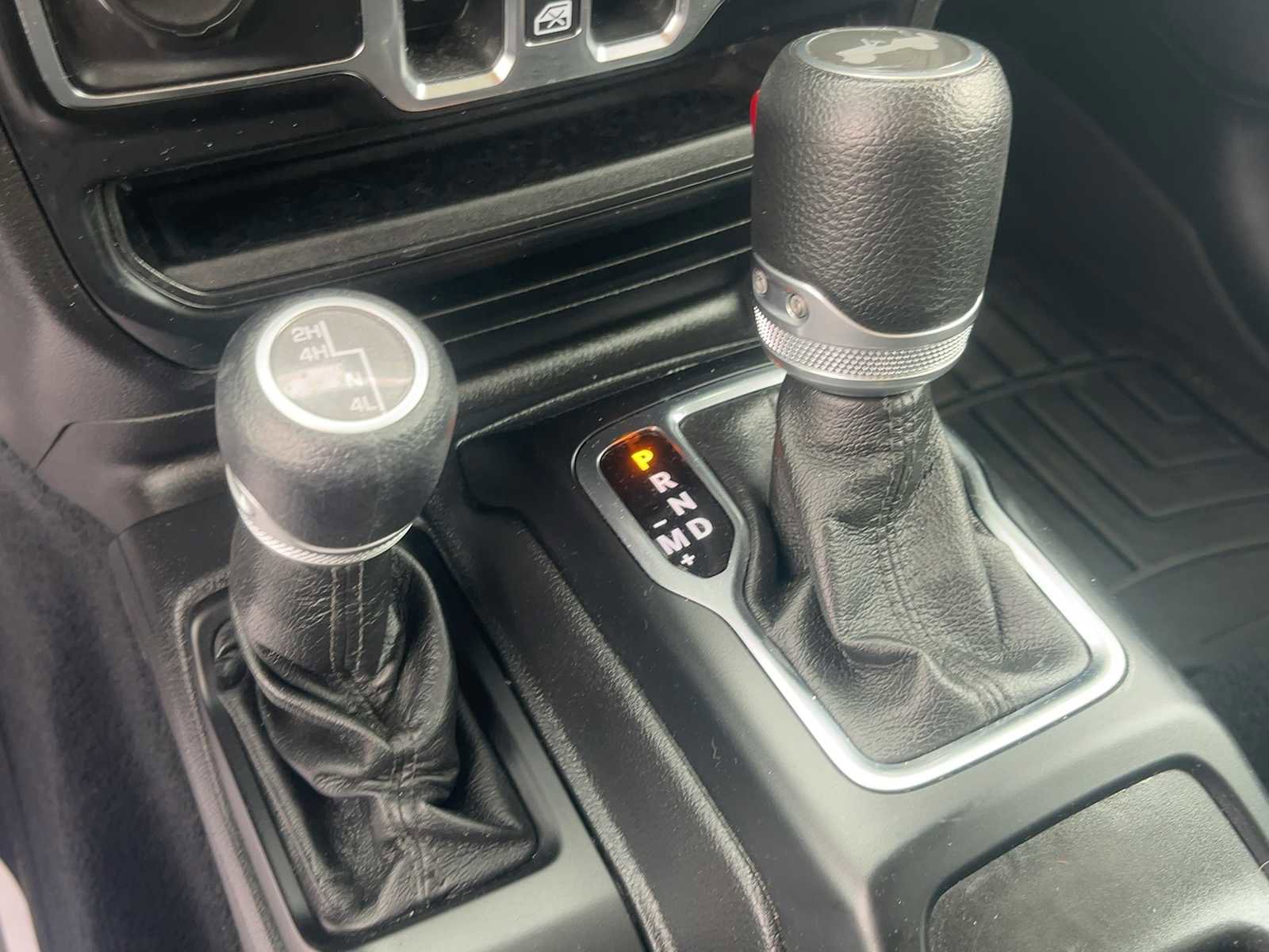 Used 2021 Jeep Wrangler Unlimited Sport AWD/4WD image 21