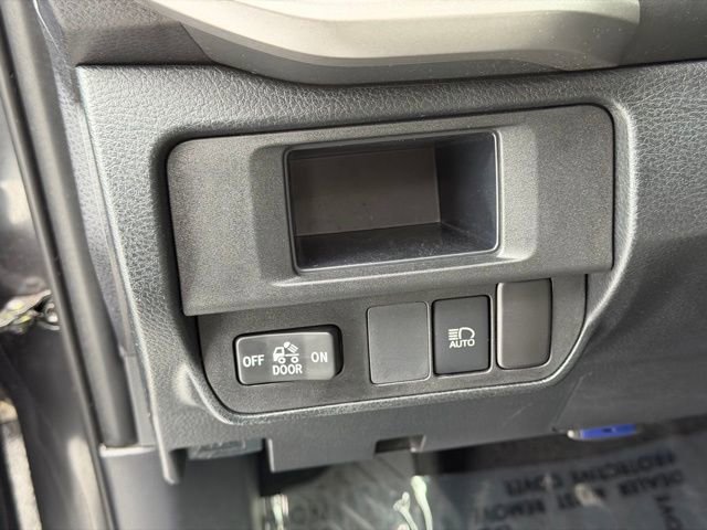 Used 2019 Toyota Tacoma SR5 RWD image 18