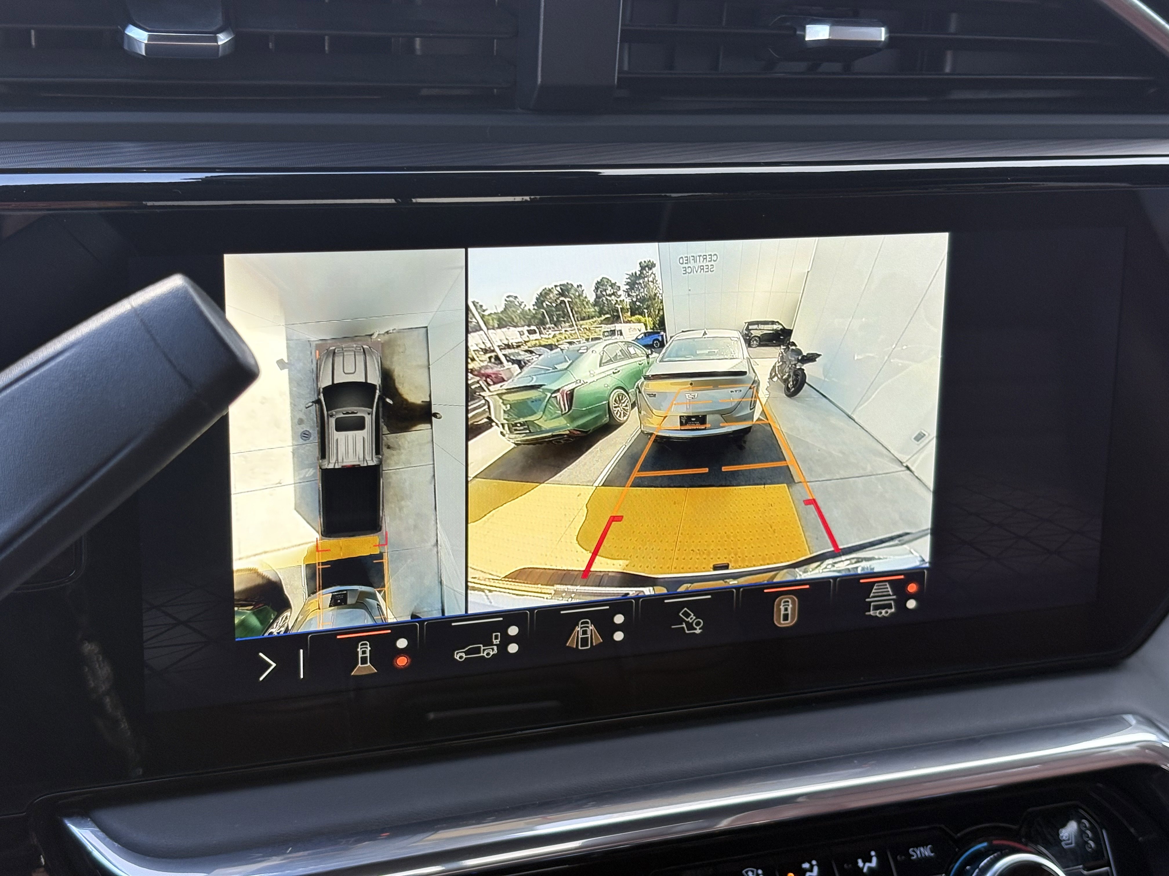 Used 2024 GMC Sierra 2500 Denali Ultimate w/ Max Trailering Package image 21