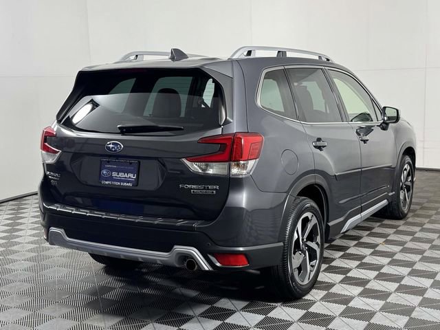 Certified 2023 Subaru Forester Touring AWD/4WD image 10