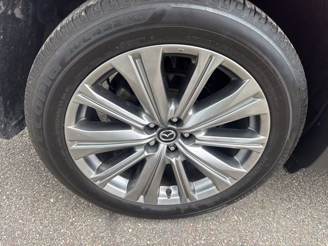 Used 2023 MAZDA CX-9 Signature image 12