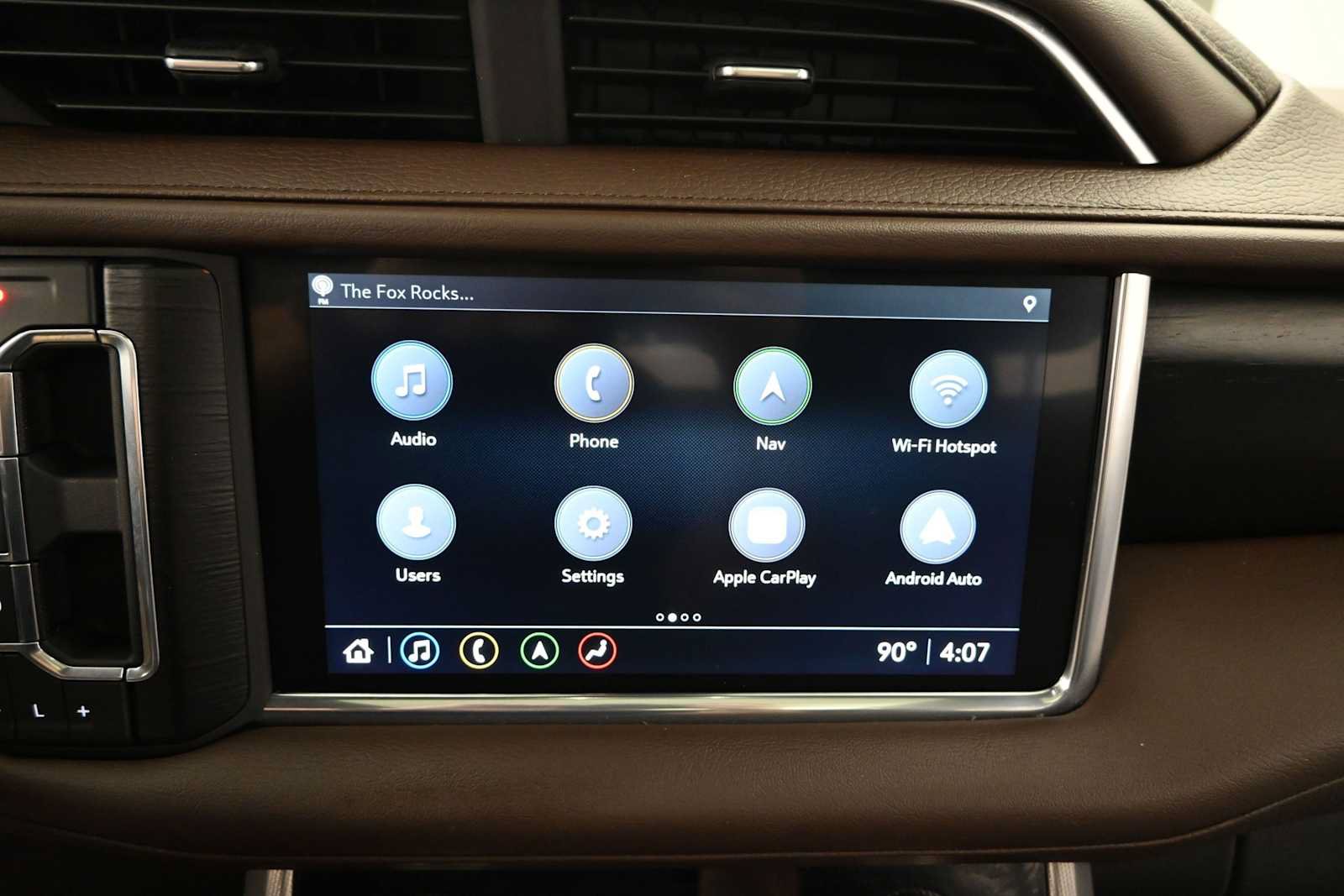 Used 2021 GMC Yukon Denali w/ Denali Premium Package RWD image 19