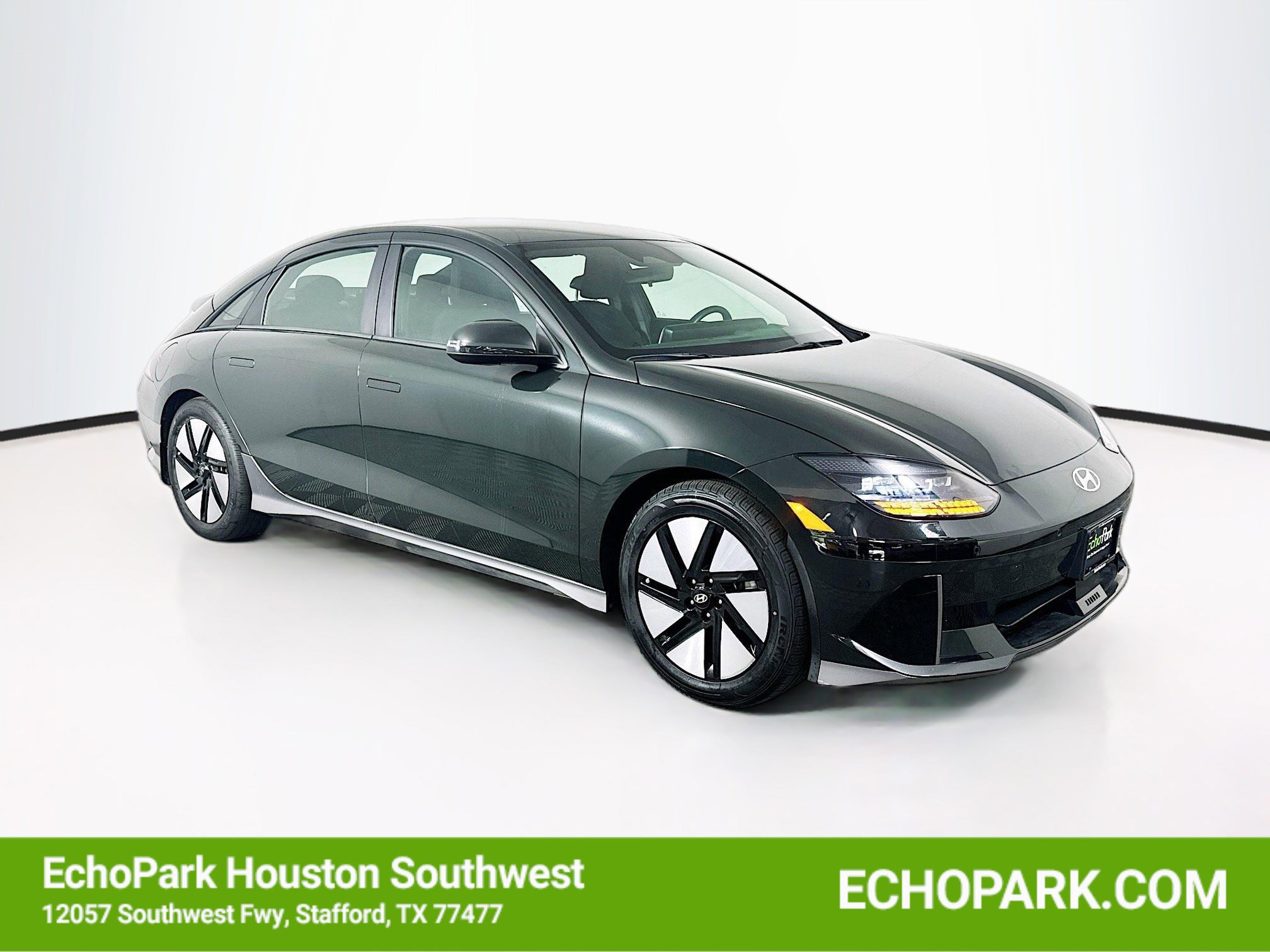 Used 2024 Hyundai Ioniq 6 SE RWD video 1