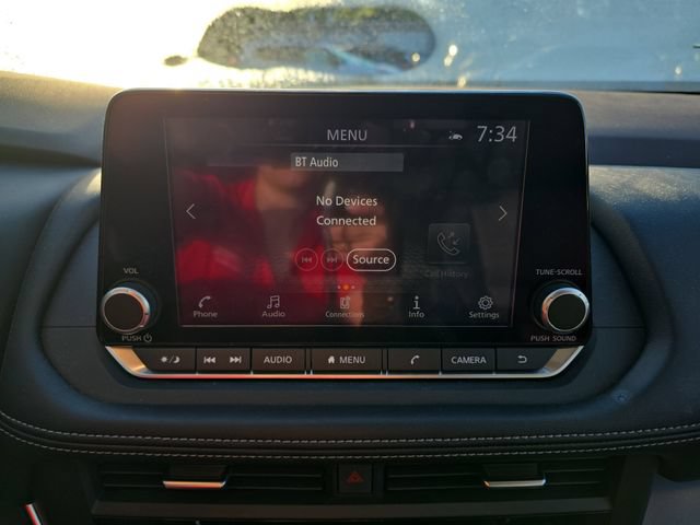 Used 2023 Nissan Rogue SV w/ SV Premium B Package FWD image 26