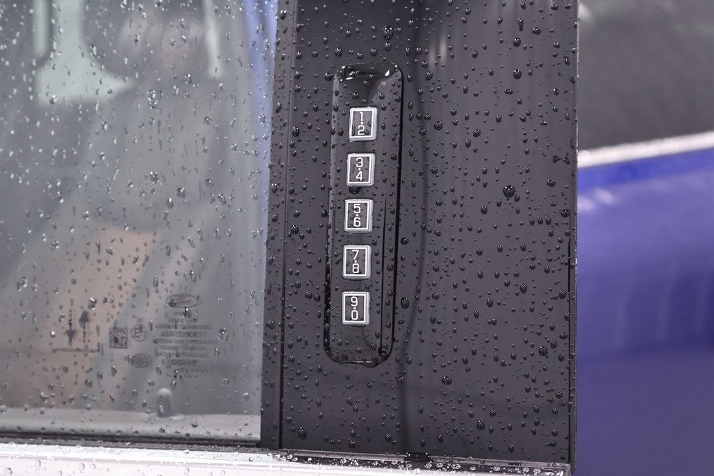 New 2026 Ford F350 King Ranch w/ Chrome Package image 33