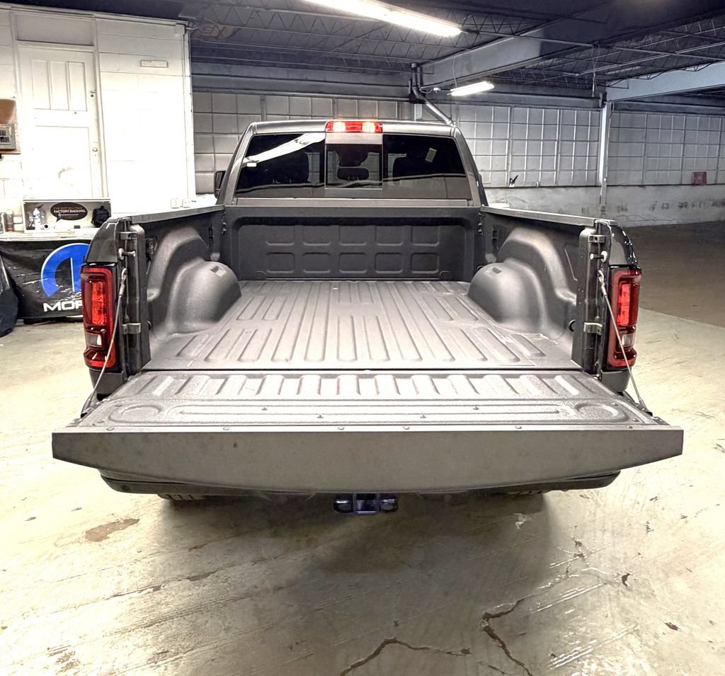 New 2026 RAM 2500 Tradesman AWD/4WD image 32