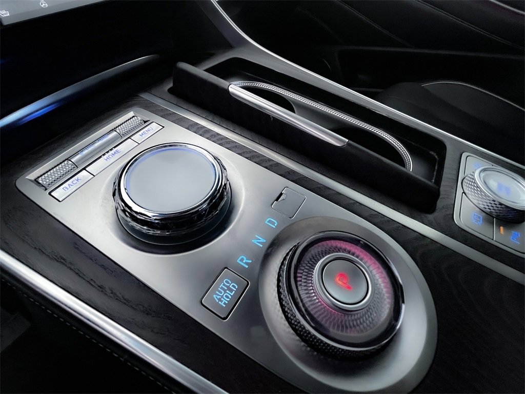 Used 2023 Genesis GV80 2.5T w/ Prestige Package image 22